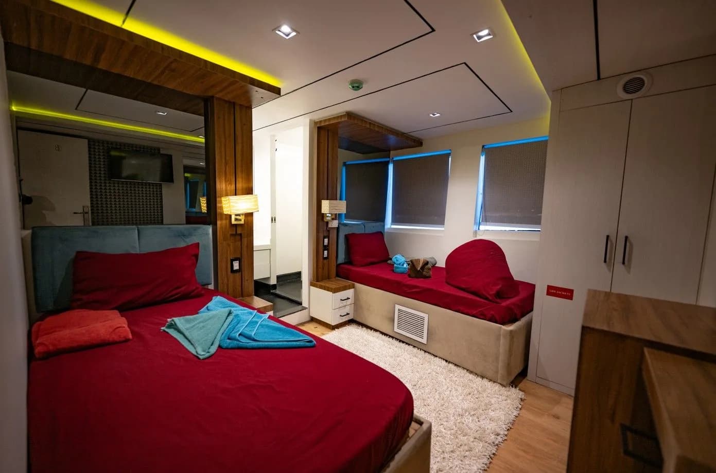 Suite Cabins