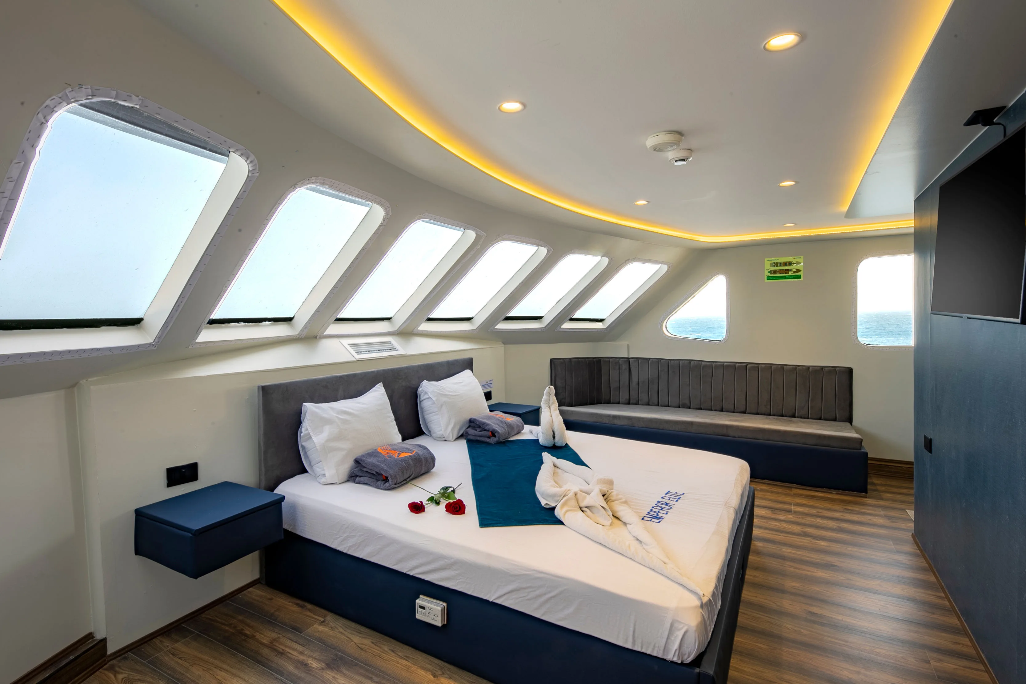 Lower Deck Twin Cabins