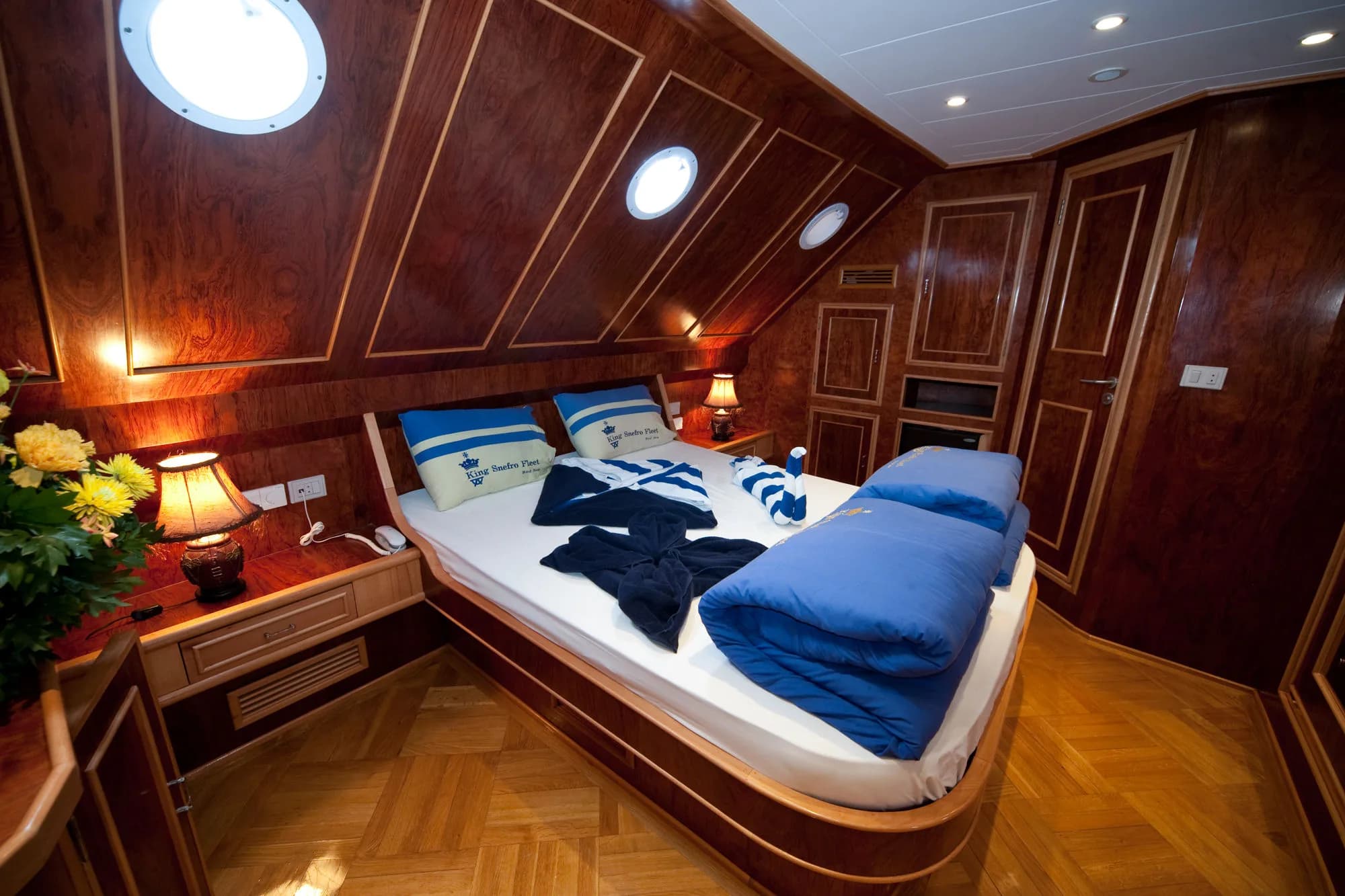 Double Cabins - Upper Deck