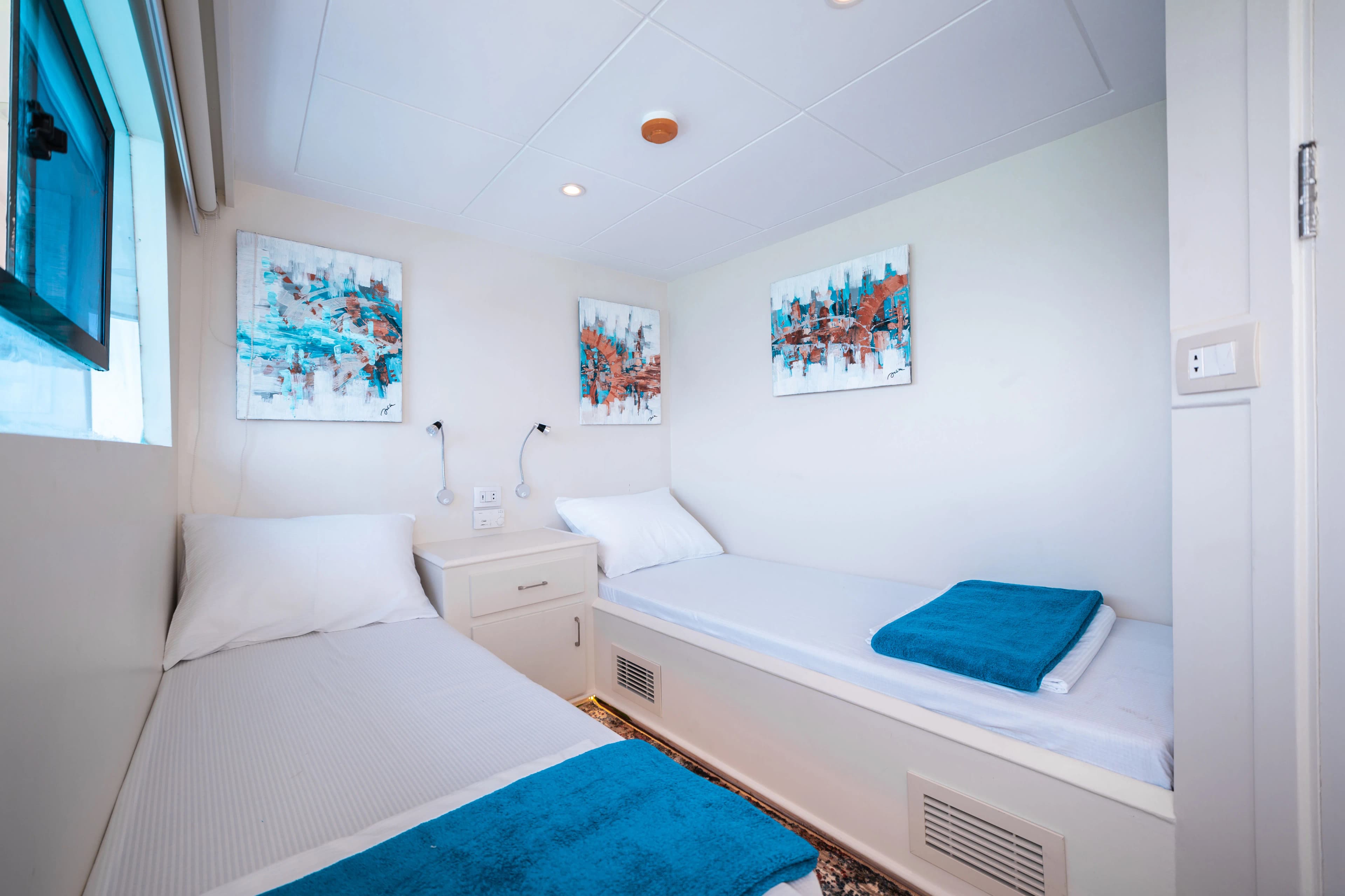 Main Deck Double Cabin