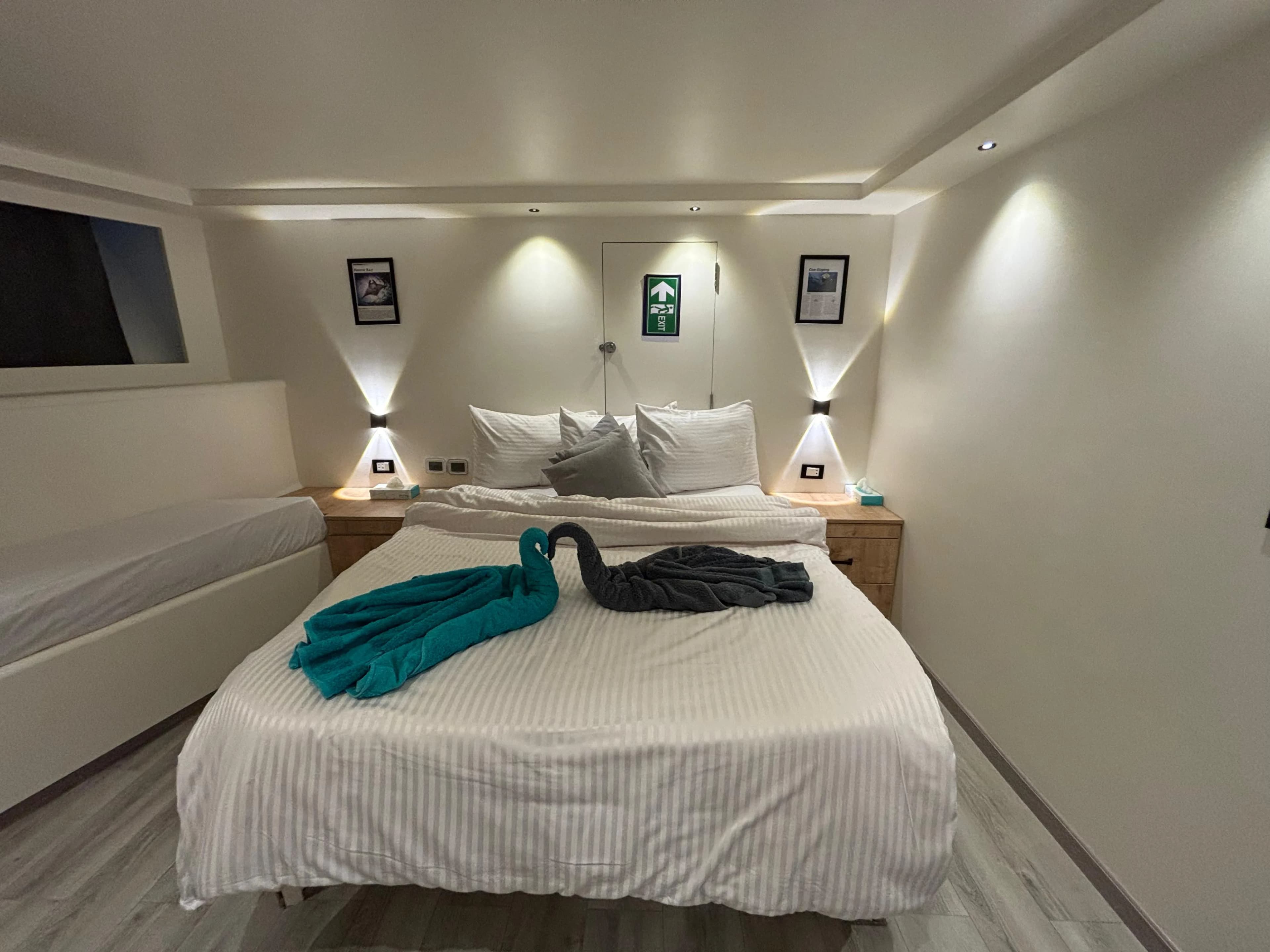 Double/Twin Cabins - Lower Deck