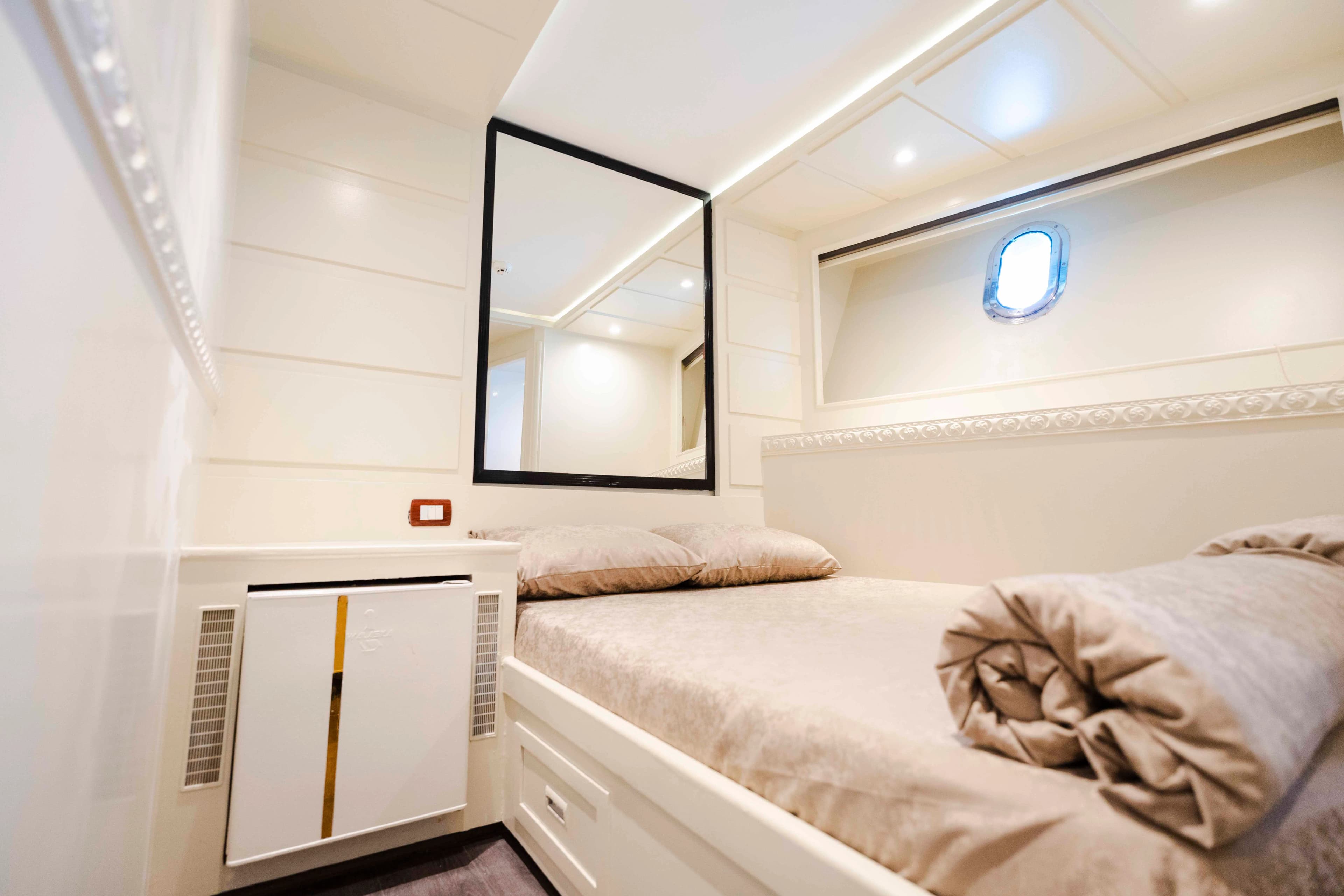 Twin Cabin