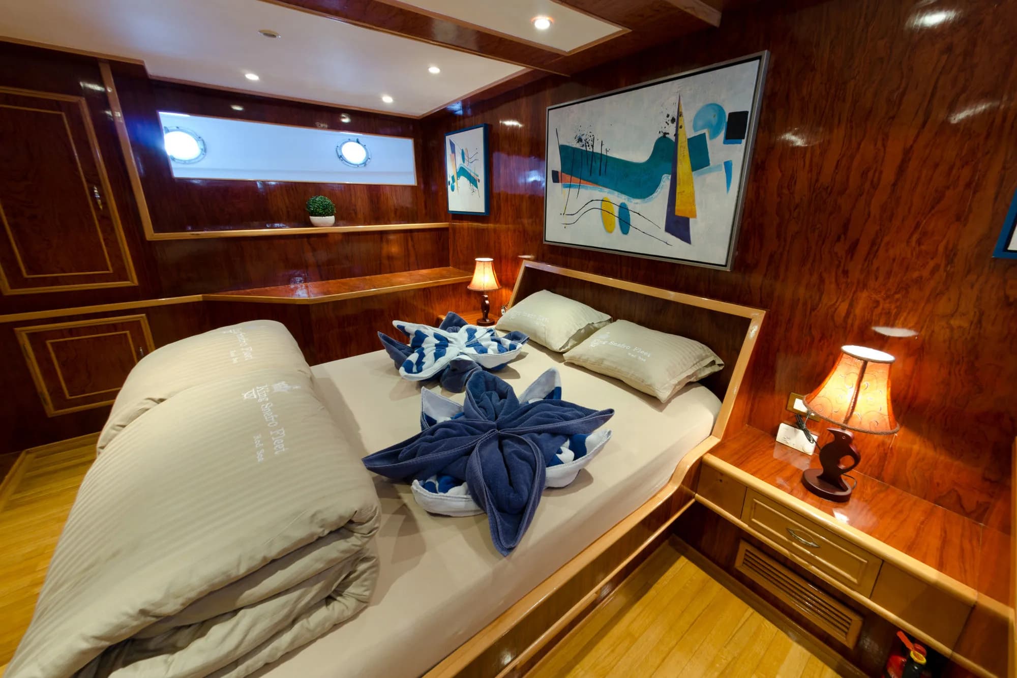 Twin Cabin - Upper Deck
